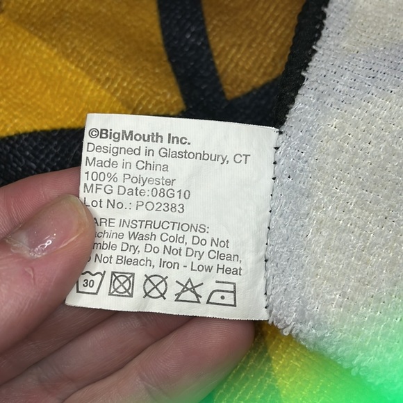 BigMouth Inc Pineapple Towel - Picture 9 of 9